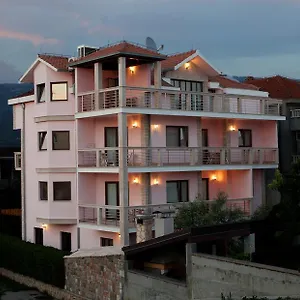  Apartment Cetina