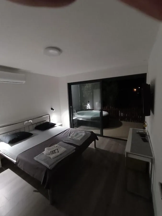 Nicol Apartment Split